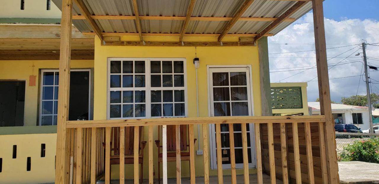Pal'S On The Beach - Dangriga, Belize Exteriör bild