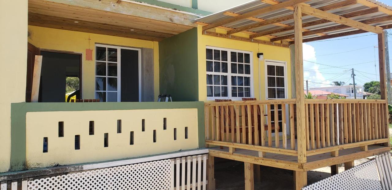 Pal'S On The Beach - Dangriga, Belize Exteriör bild